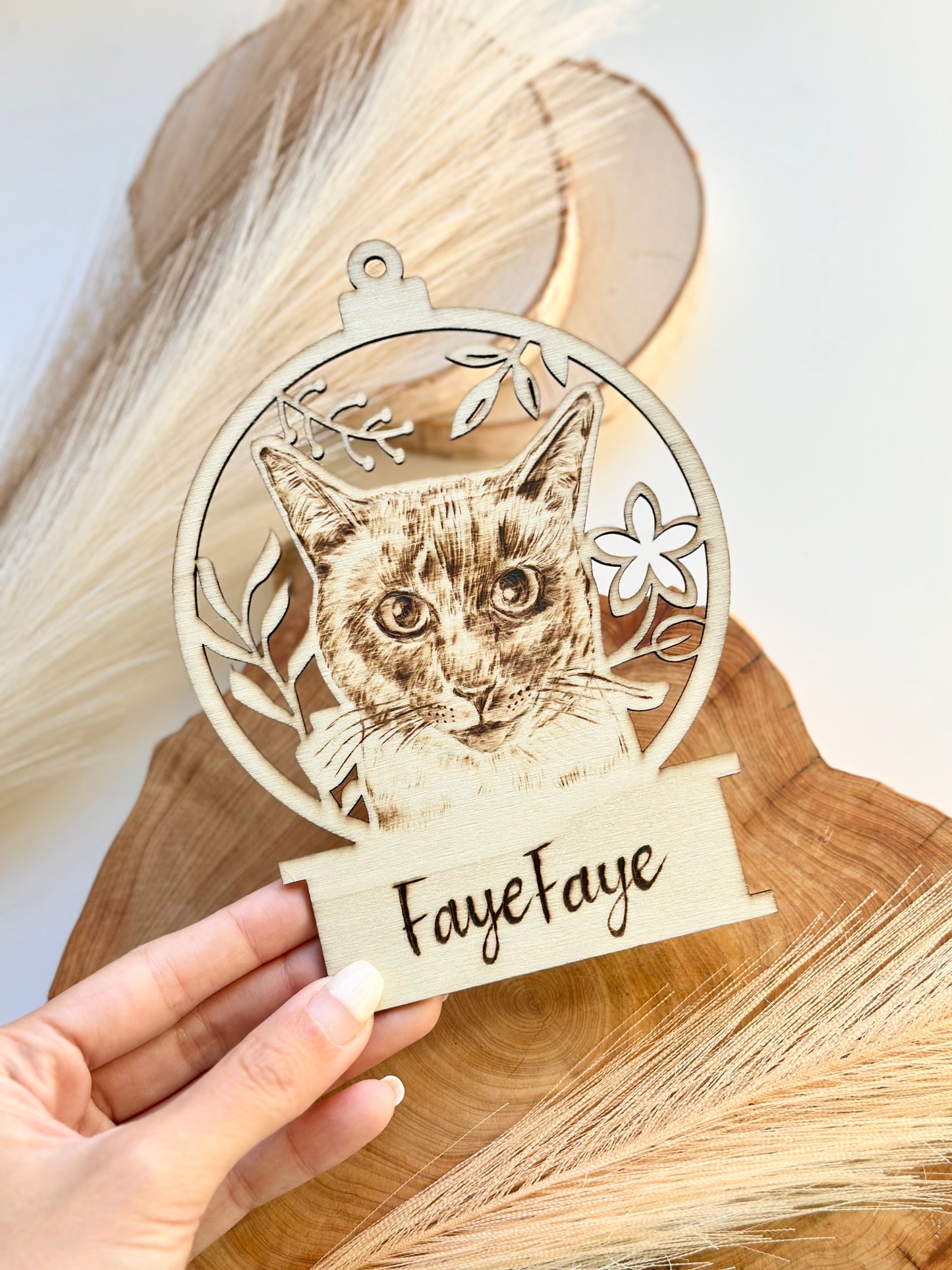 Custom Pet Portrait Ornament – Handmade Woodburned Decoration | Pet Memorial Gift | Personalized Dog & Cat Keepsake