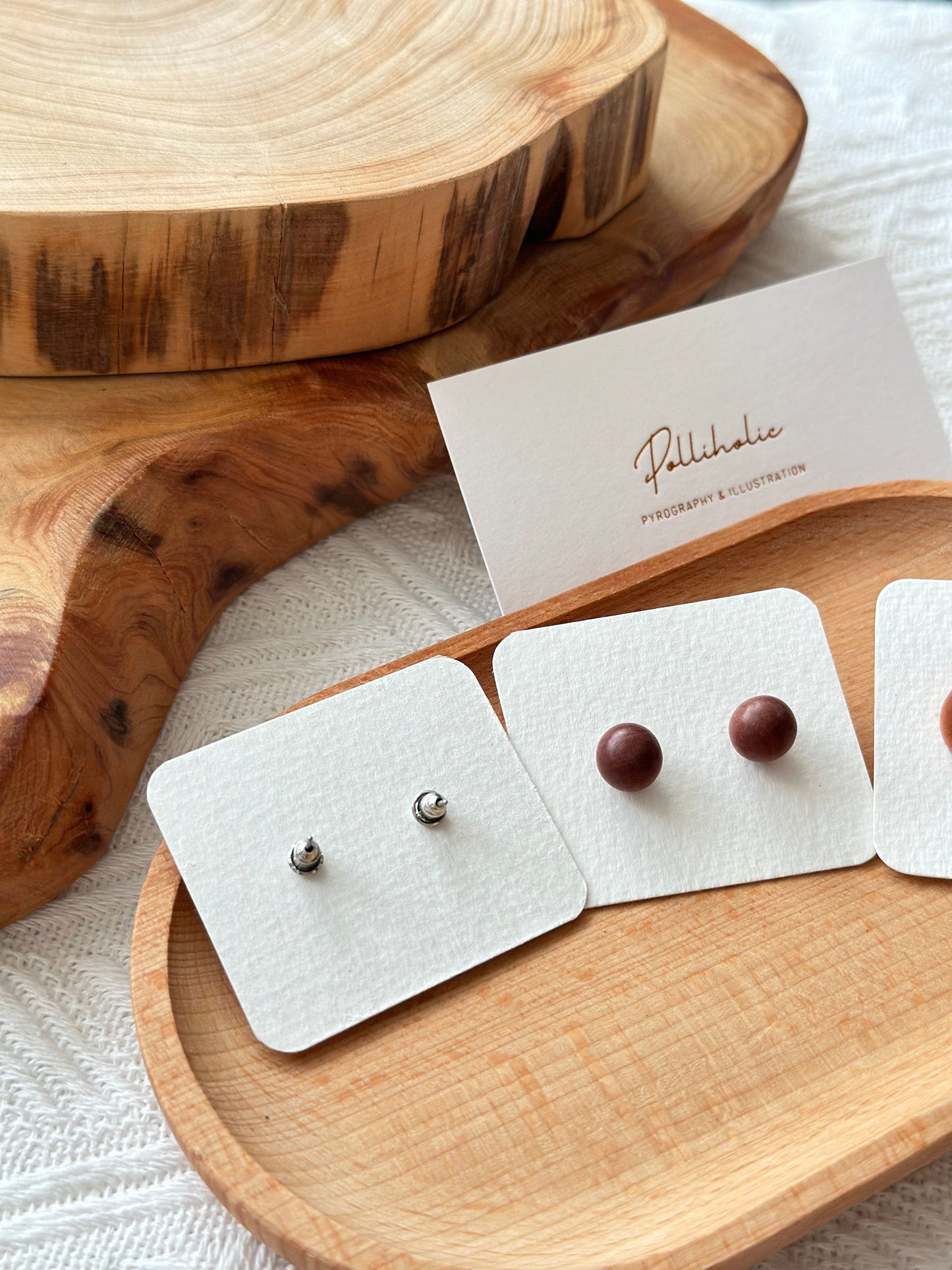 Wood stud