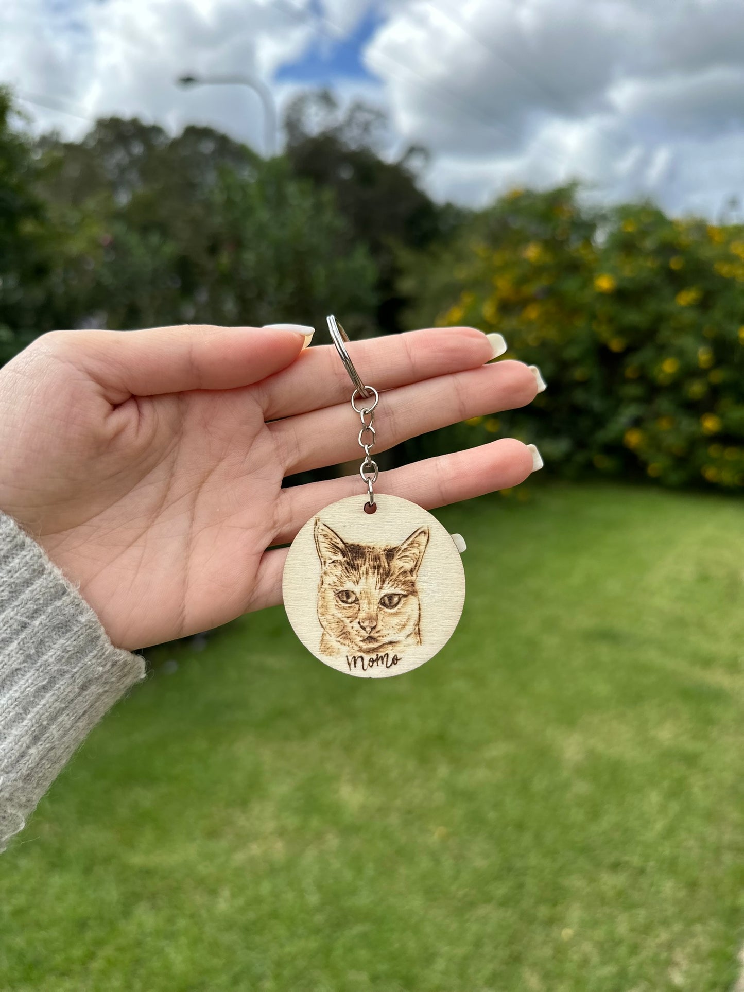 Custom Pet Portrait Key Ring – Handmade Pyrography on Wood
