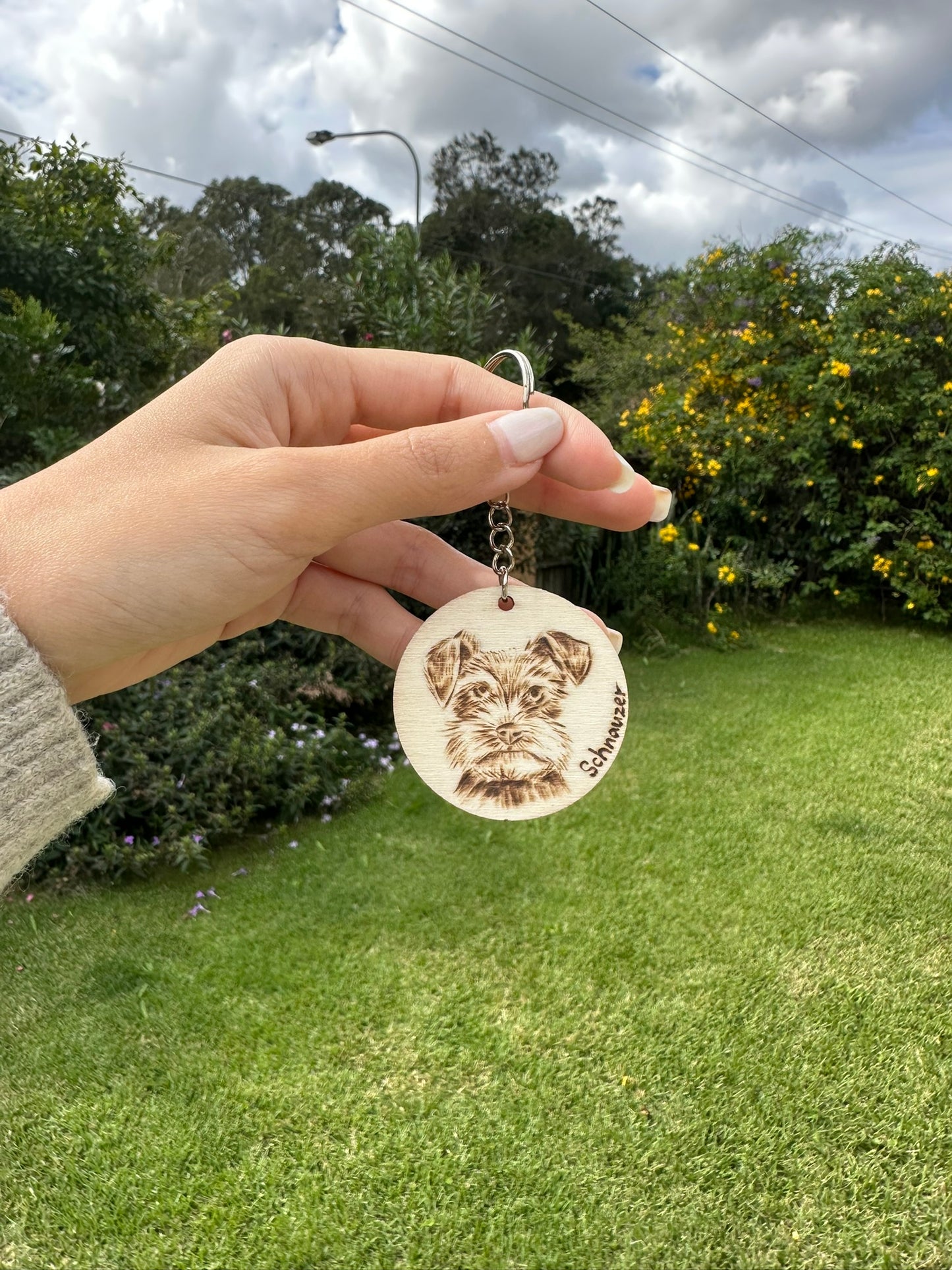 Custom Pet Portrait Key Ring – Handmade Pyrography on Wood