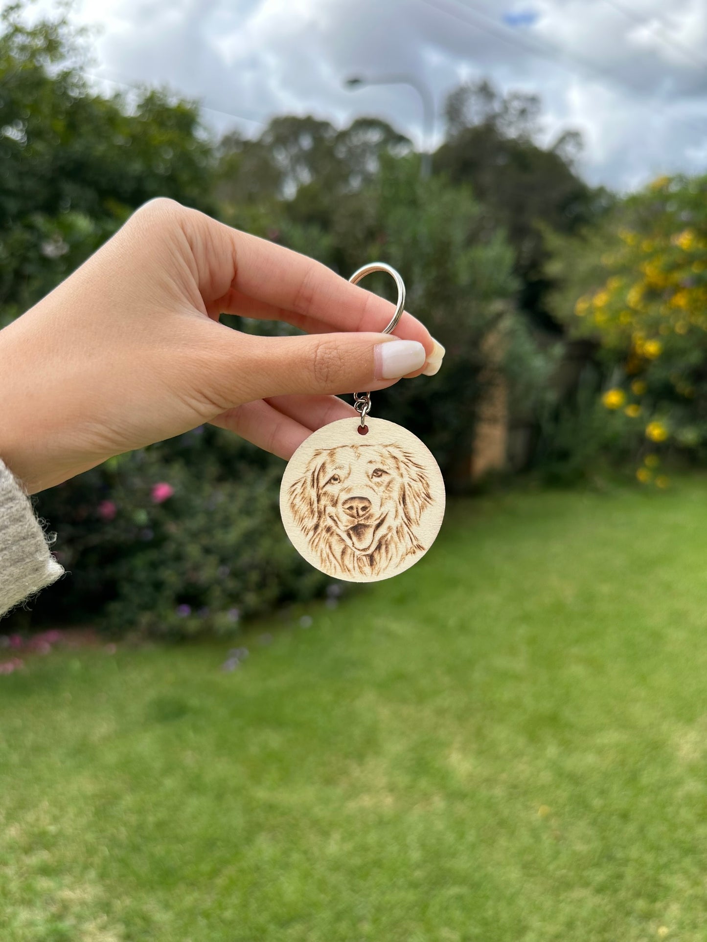 Custom Pet Portrait Key Ring – Handmade Pyrography on Wood