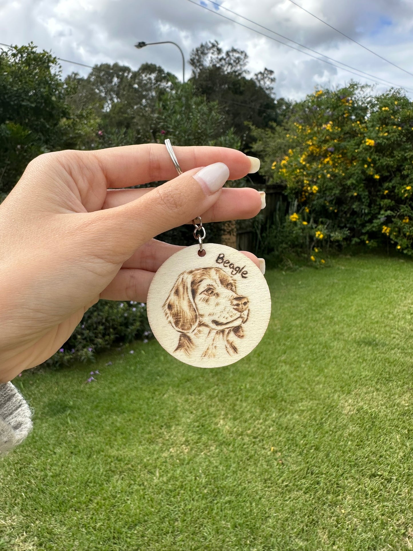 Custom Pet Portrait Key Ring – Handmade Pyrography on Wood