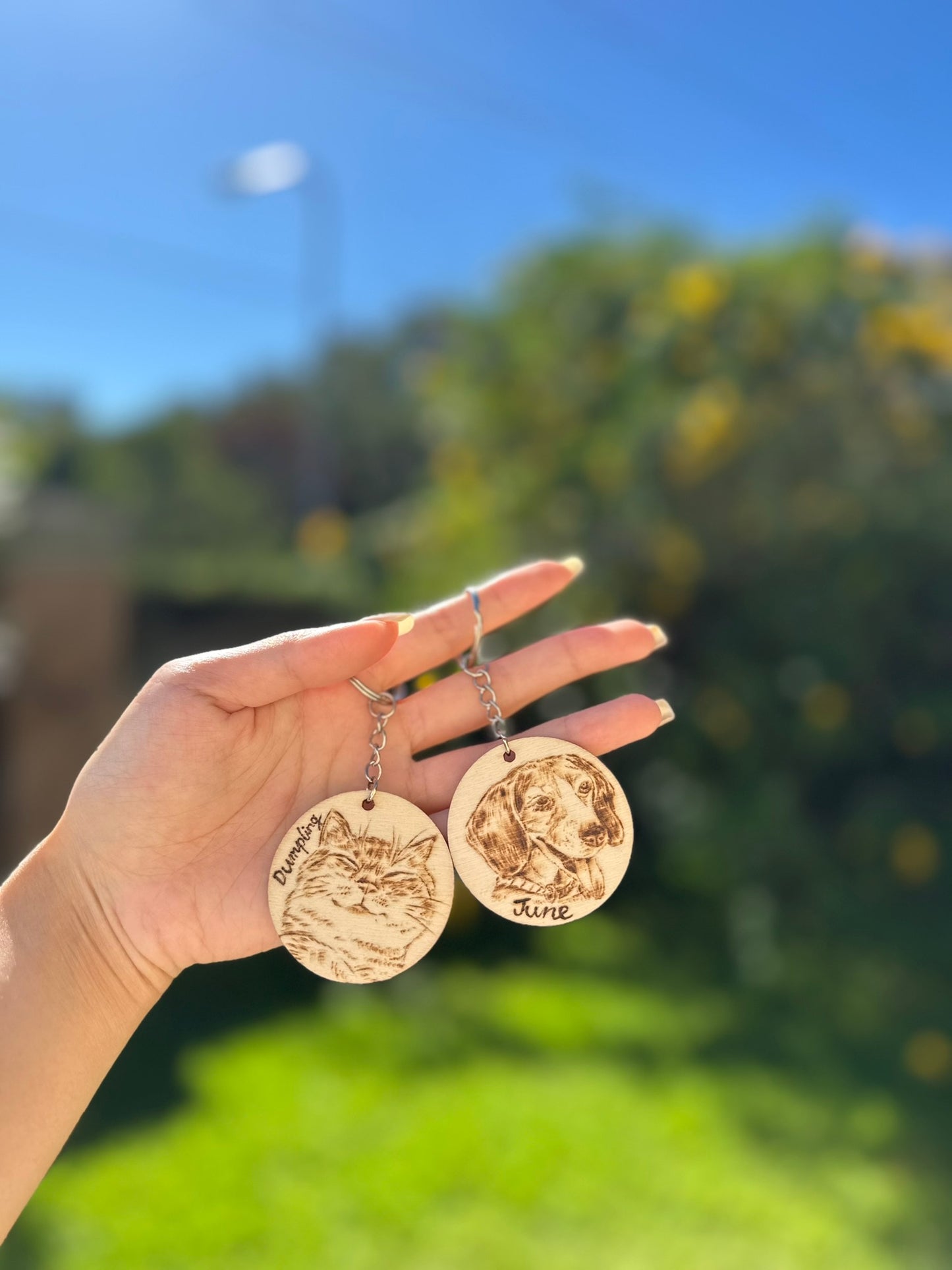 Custom Pet Portrait Key Ring – Handmade Pyrography on Wood