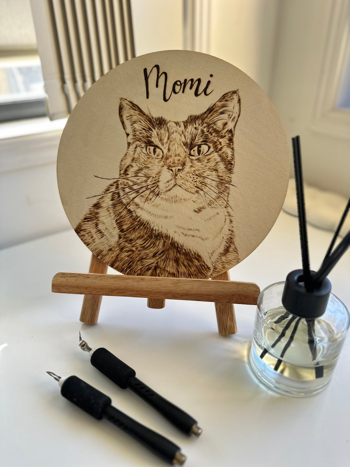 Custom Pet Portrait on Plywood – Thin Circle Plywood Pyrography Art