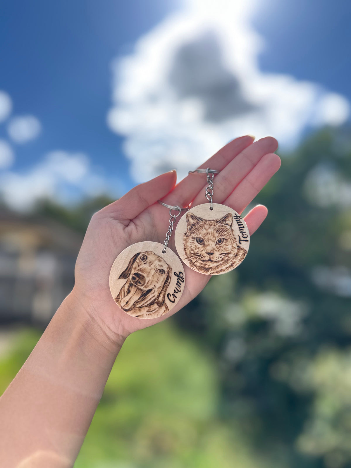 Custom Pet Portrait Key Ring – Handmade Pyrography on Wood