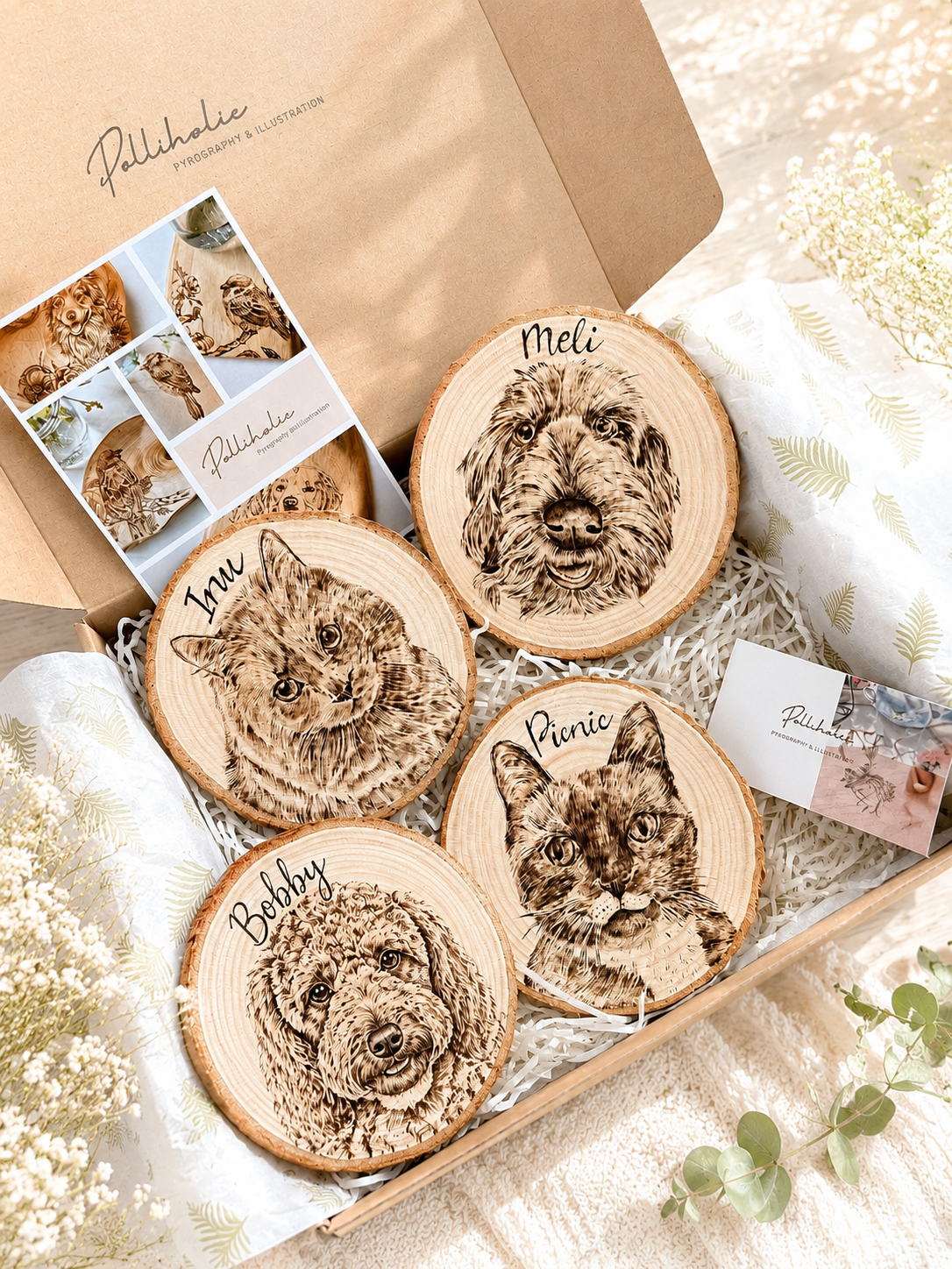 Natural Wood Circle Custom Pet Portrait – Hand-Burned Pyrography Art