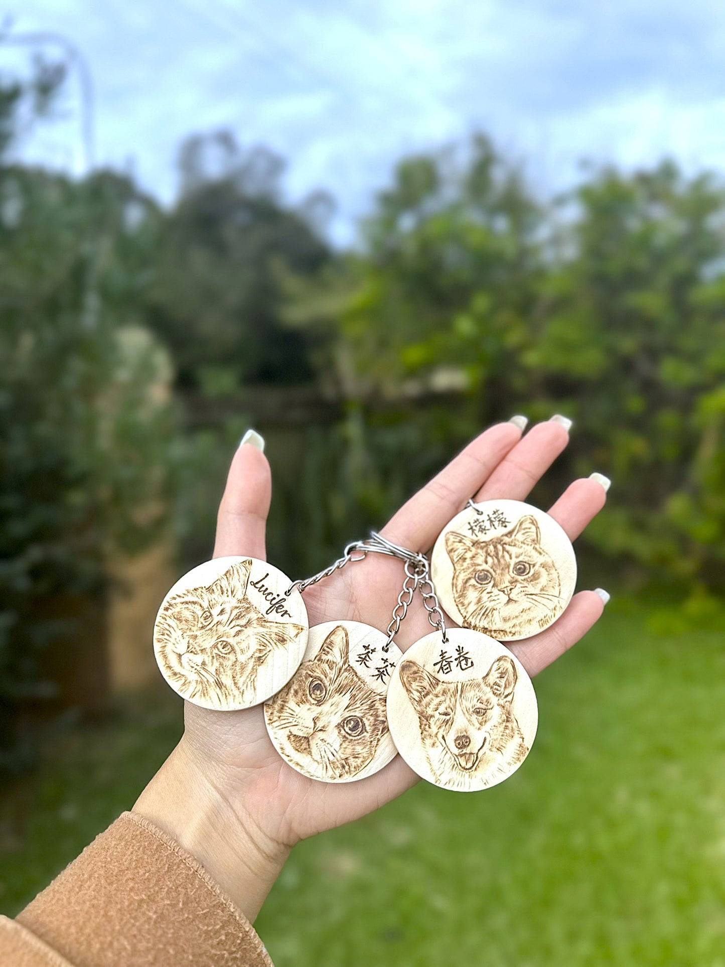 Custom Pet Portrait Key Ring – Handmade Pyrography on Wood